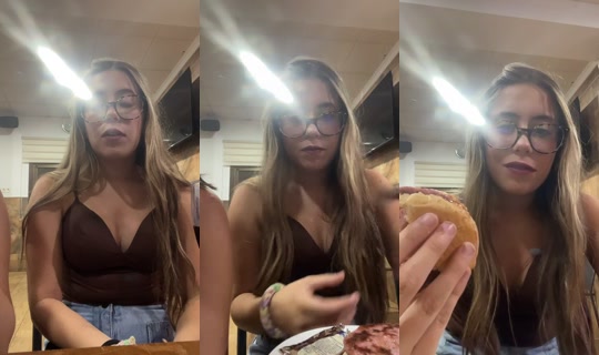 paz_grc's Stream - Aug 3, 2026, 8:56 PM