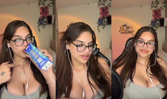 playboymariie's Stream - Jul 29, 2026, 4:02 AM