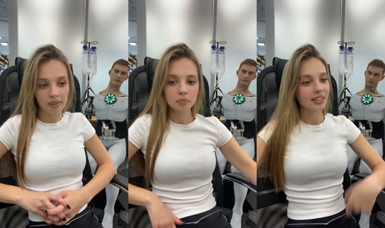Stream von promobot.live – 10. Aug. 2026, 4:42