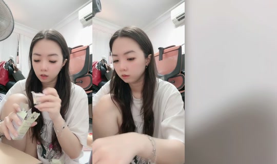 reyreynsy's Stream - Jul 15, 2026, 7:06 PM
