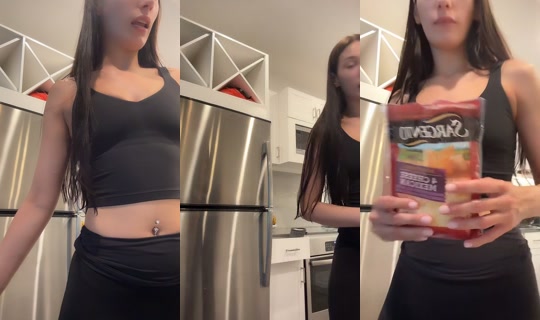 sabrinasnoww's Stream - Jul 30, 2026, 1:00 AM