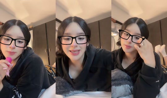 sheroll_'s Stream - Jul 24, 2026, 9:54 AM