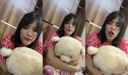 Stream von siham.adoring – 25. Juli 2026, 0:39