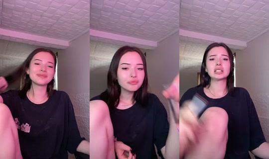 simaa4y5's Stream - Aug 7, 2026, 3:45 AM