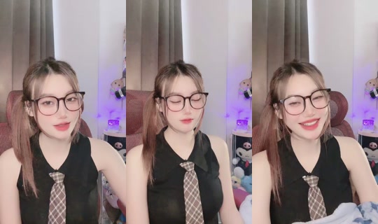 smilemilesssss's Stream - Aug 6, 2026, 7:57 AM