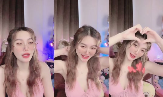 smilemilesssss's Stream - Aug 23, 2026, 6:05 AM