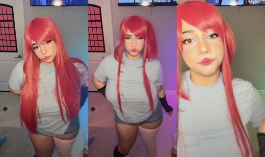 strawbunnzie's Stream - Jul 11, 2026, 6:28 AM
