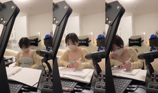 su_live's Stream - Jul 11, 2026, 12:10 PM