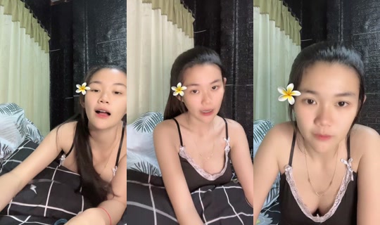 sunflowluv9's Stream - Aug 8, 2026, 7:02 PM