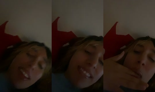 theanitavixxen's Stream - Jul 14, 2026, 9:43 AM