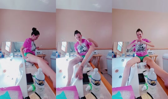 therealbeestinger's Stream - Sep 5, 2026, 8:01 PM