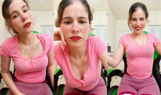 traviesa_cubanita7's Stream - Aug 10, 2026, 5:15 PM