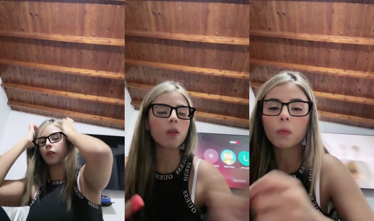 valeriaglaprofe's Stream - Aug 9, 2026, 5:55 PM
