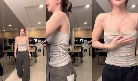 whatchuwear's Stream - Jul 25, 2026, 2:02 PM