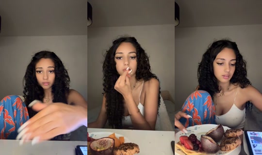 yemna_r's Stream - Jul 11, 2026, 10:04 PM