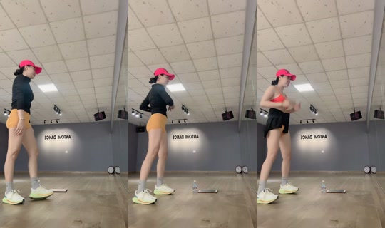 yeuem11.4's Stream - Aug 1, 2026, 1:02 AM