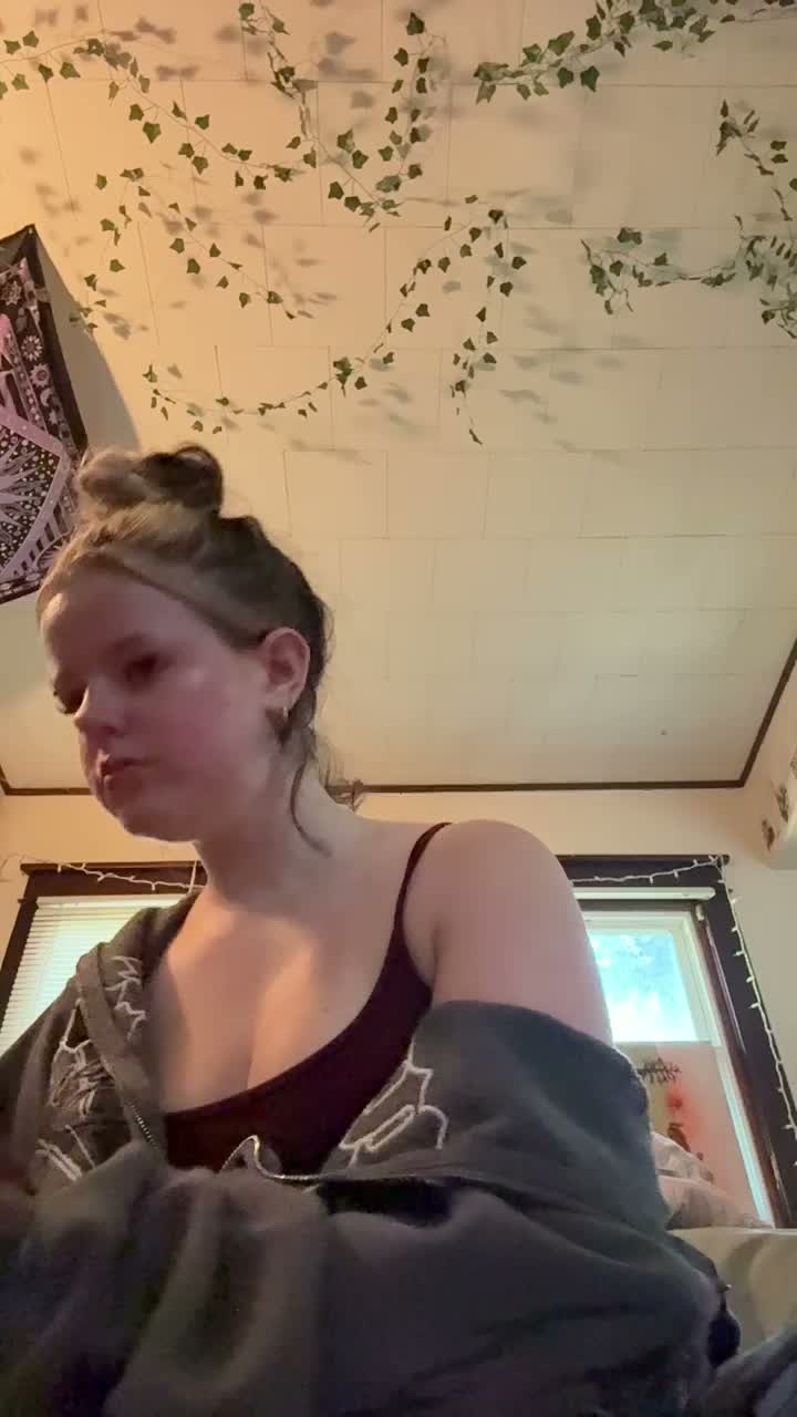 ellalynn242