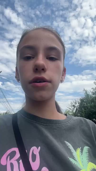 melania_3358