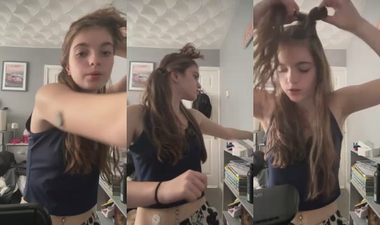 Chloebanana's Stream - Oct 4, 2026, 9:45 AM