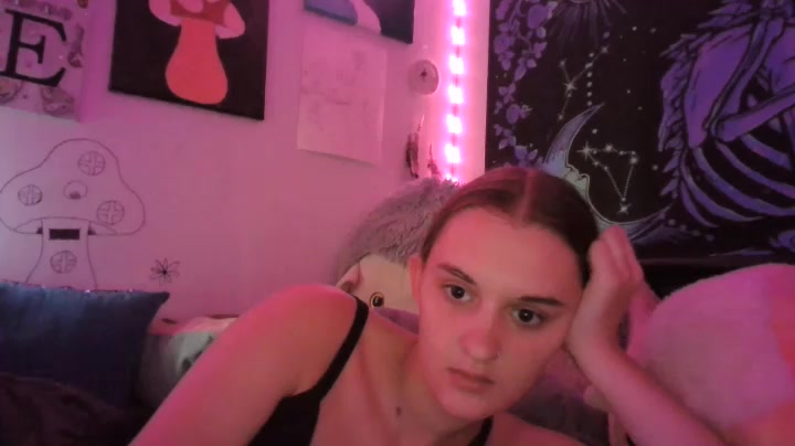 Eva.Smokes26