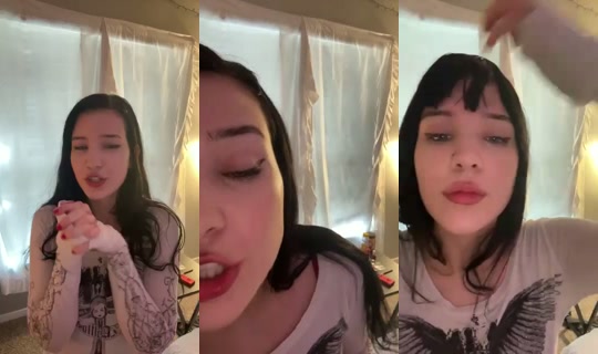 Megan1_1's Stream - Jul 26, 2026, 11:31 PM