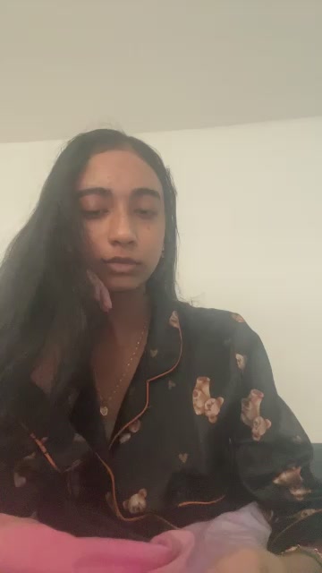 kim_amina