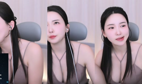 nchacha's Stream - May 10, 2026, 3:53 AM