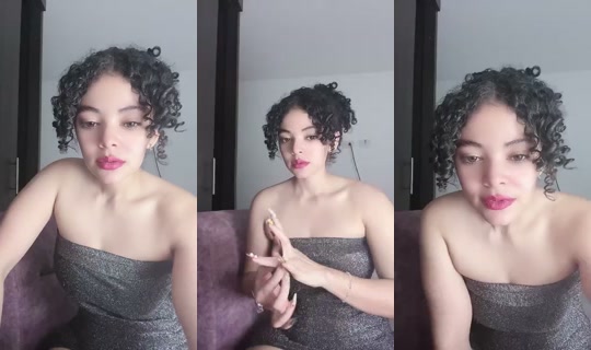 Yaninna_04's Stream - May 24, 2026, 7:38 AM