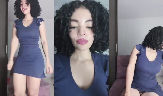 Yaninna_04's Stream - May 25, 2026, 7:26 AM