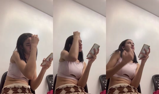 blkmayra's Stream - May 25, 2026, 3:22 AM