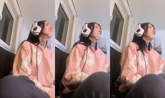 uluvlil's Stream - May 22, 2026, 10:55 PM