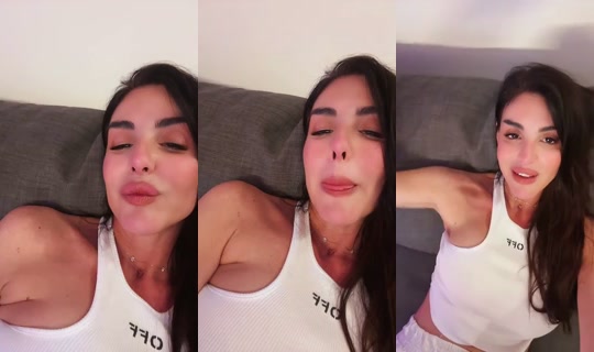 barbaraovieni's Stream - May 14, 2026, 10:07 PM