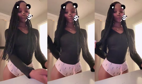 milanaeeee's Stream - May 8, 2026, 2:12 AM