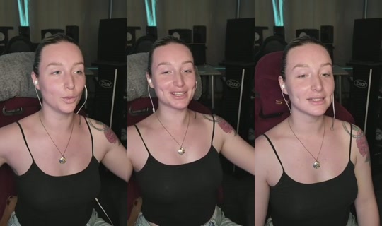 Stream von harleyfoxx – 27. Juni 2026, 10:33