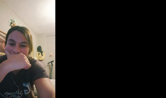 estefii_pereez20's Stream - Apr 19, 2026, 7:00 PM