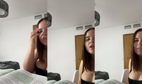 evaarmoraless의 방송 - 2026년 4월 13일 PM 10:42