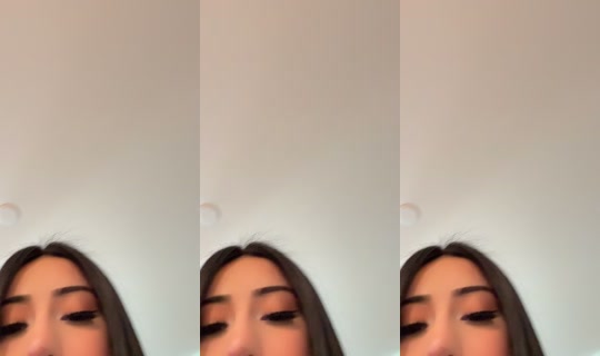 .monialez's Stream - Apr 24, 2026, 8:09 PM