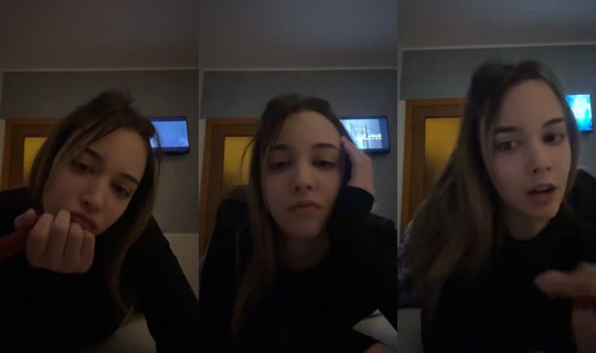 aanddreeeica's Stream - May 12, 2026, 11:49 PM