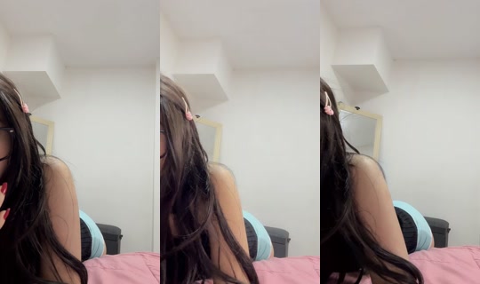 azulita_uwuu's Stream - Jun 20, 2026, 3:11 AM