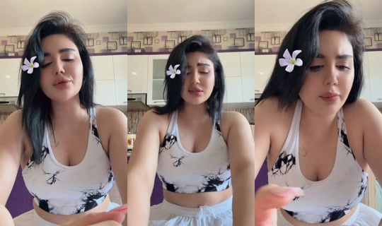 by_aylin07's Stream - May 15, 2026, 10:01 AM
