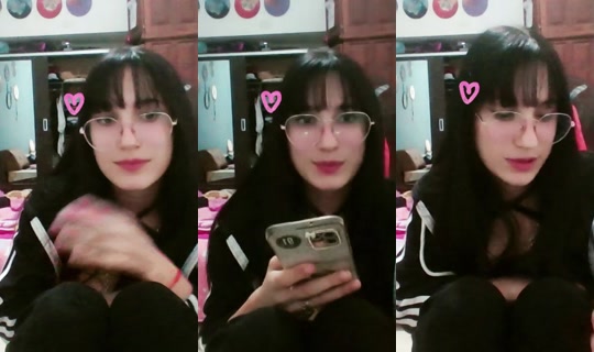 camii_7.5's Stream - Jun 21, 2026, 3:27 AM