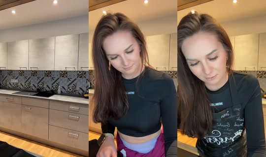 ellarocks_07's Stream - May 7, 2026, 5:51 PM