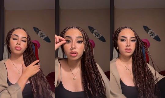 lamaudite_'s Stream - May 9, 2026, 9:22 PM
