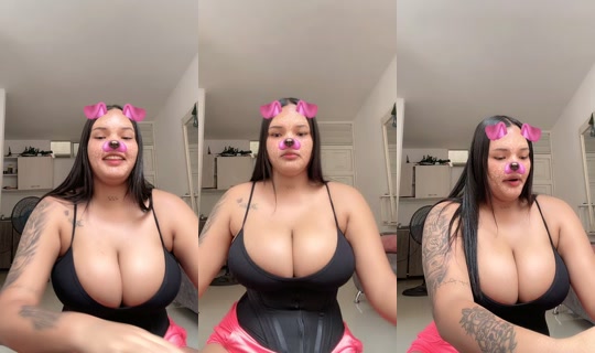 yfr.alexandra's Stream - Jun 22, 2026, 5:50 PM