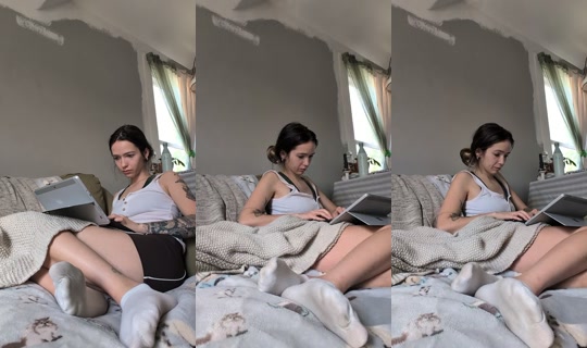 arouseyou's Stream - May 22, 2026, 3:44 PM