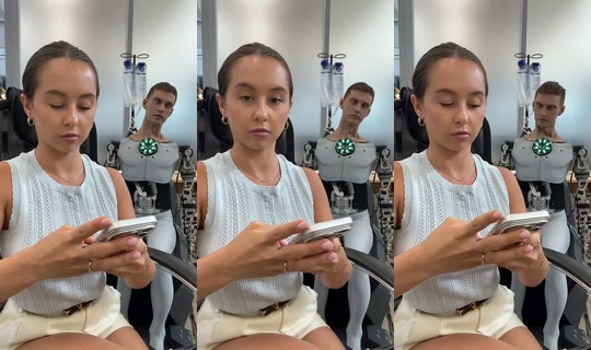 promobot.live's Stream - May 22, 2026, 2:22 PM