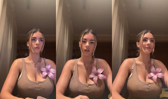mel_hootty's Stream - May 30, 2026, 12:12 PM