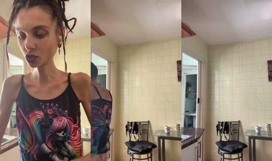 familyxxs's Stream - Jul 5, 2026, 10:45 AM