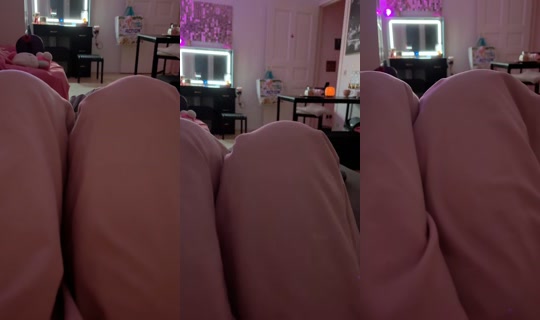 lollybln's Stream - Jun 3, 2026, 9:11 PM
