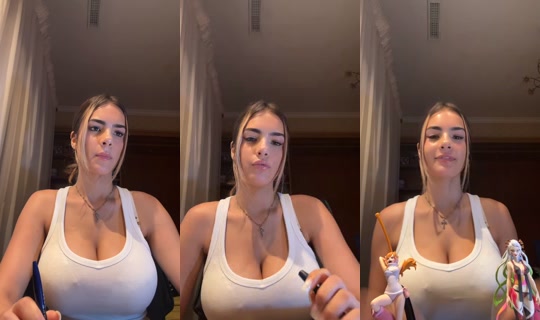 mel_hootty's Stream - May 31, 2026, 7:51 PM